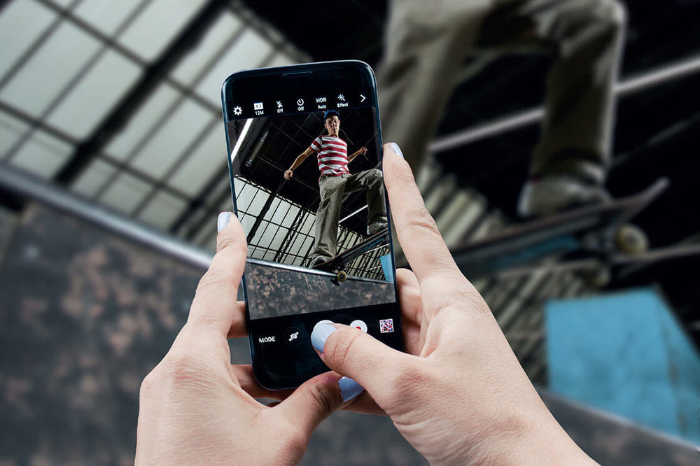 New ams light sensor with 50/60Hz flicker detect helps mobile phones take great photos every time